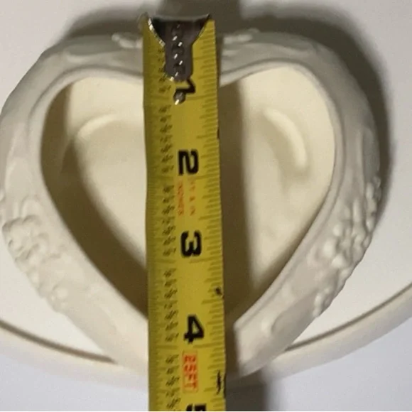 VINTAGE HUMMINGBIRD PORCELAIN BOX - Picture 15 of 16